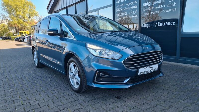 Blau Gebraucht 2020 Ford S-MAX Titanium Van / Kleinbus | 14.990 € (Fairer Preis) - Bild 1/4
