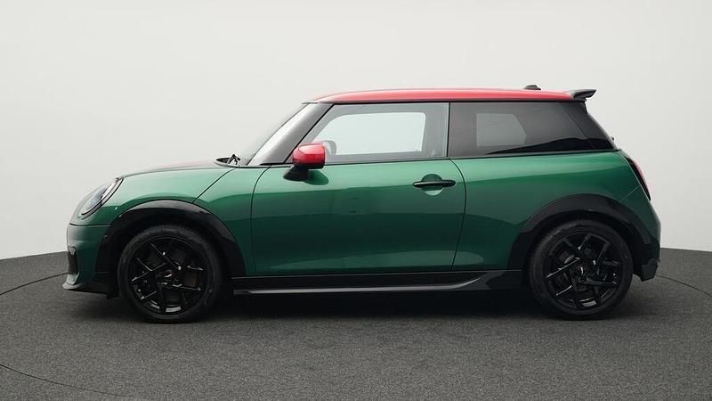 Gebraucht Mini John Cooper Works 156 PS (114 kW) 2024 Grün Kleinwagen