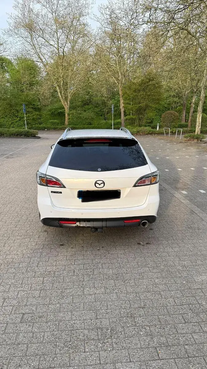 Gebraucht Mazda 6 Sports-Line 163 PS (119 kW) 2010 Weiß Kombi