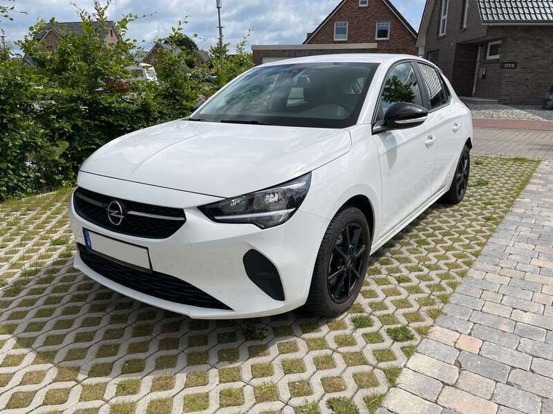Weiß Gebraucht 2021 Opel Corsa-e Kleinwagen | 14.400 € (Fairer Preis) - Bild 1/4