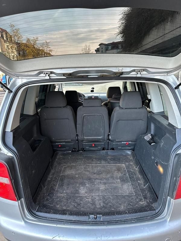 Gebraucht VW Touran 140 PS (102 kW) 2006 Silber Van / Kleinbus