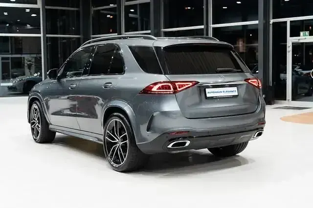 Gebraucht Mercedes GLE400 AMG line 330 PS (242 kW) 2021 Grau SUV