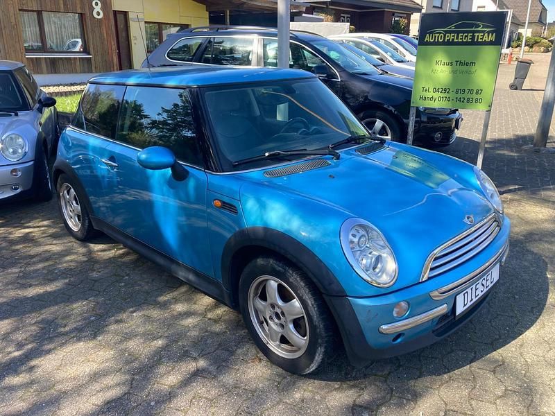 Gebraucht Mini ONE 75 PS (55 kW) 2004 Blau Kleinwagen