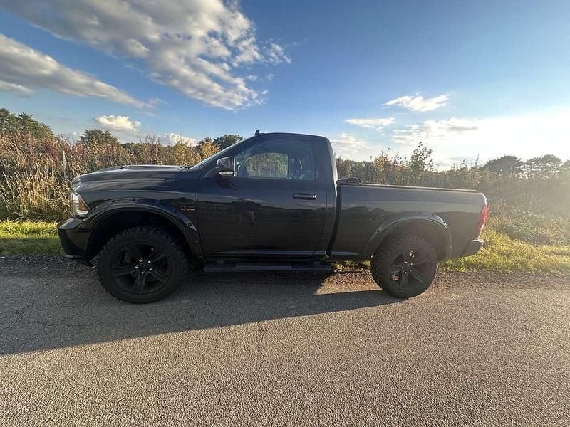 Gebraucht RAM 1500 401 PS (294 kW) 2020 Schwarz Abholung