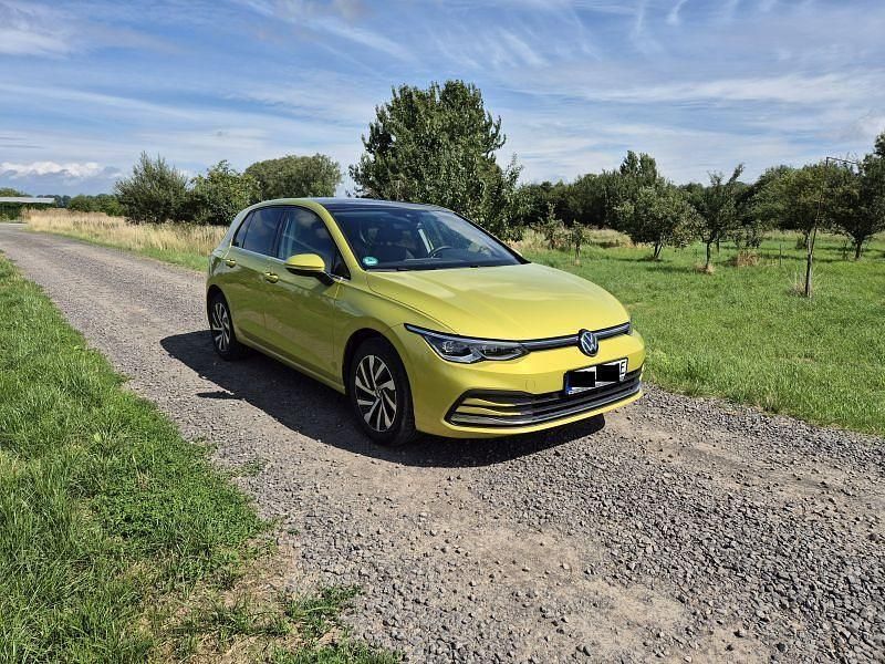 Gebraucht 2021 VW Golf VIII Style Limousine | 22.800 € (Fairer Preis) - Bild 1/4
