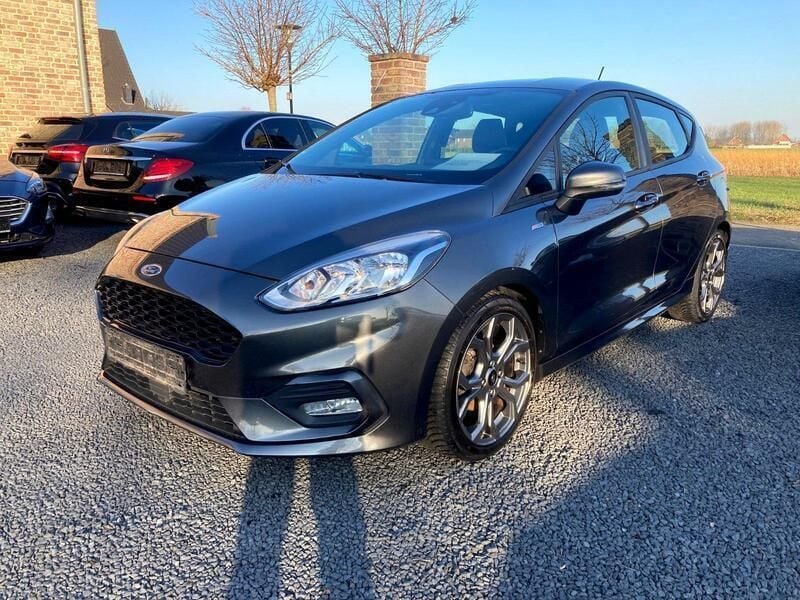Magneticgrau (metallic) Gebraucht 2018 Ford Fiesta ST-Line Kleinwagen | 10.900 € (Guter Preis) - Bild 1/4