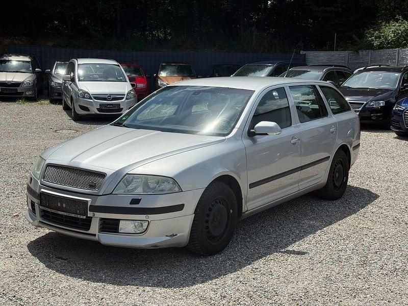 Silber Gebraucht 2006 Skoda Octavia Elegance Kombi | 800 € (Superpreis) - Bild 1/4