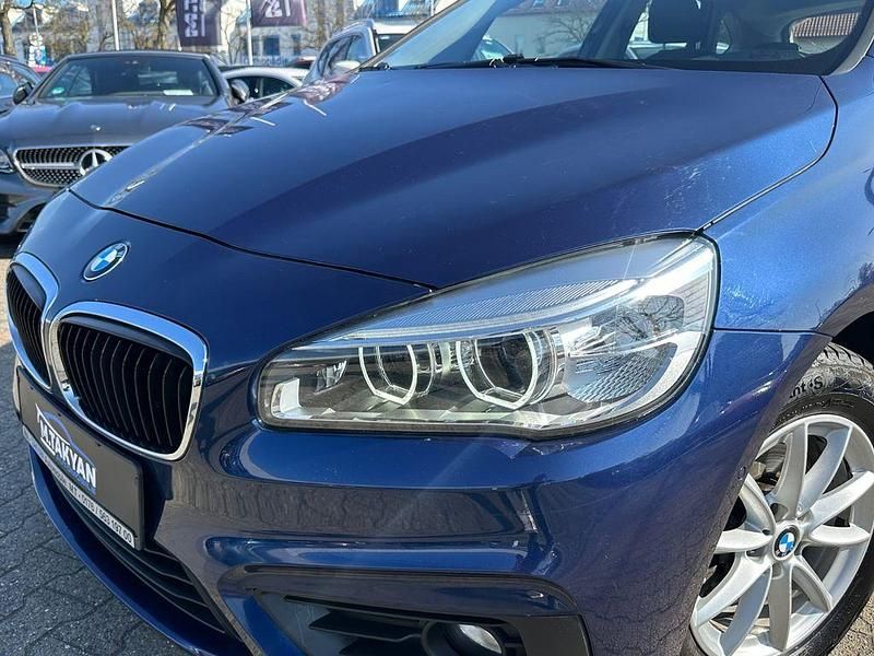Używany BMW 218 Basis 136 KM (100 kW) 2014 Niebieski Kombi