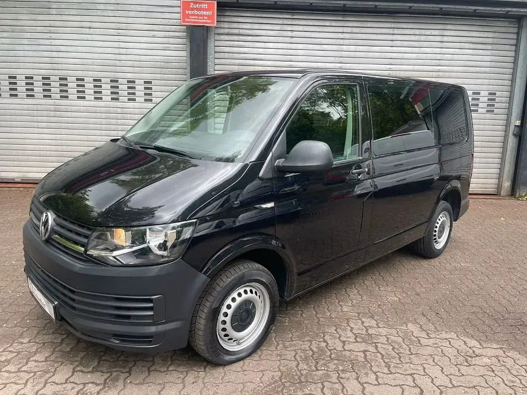 Gebraucht VW Transporter 150 PS (110 kW) 2018 Schwarz Van