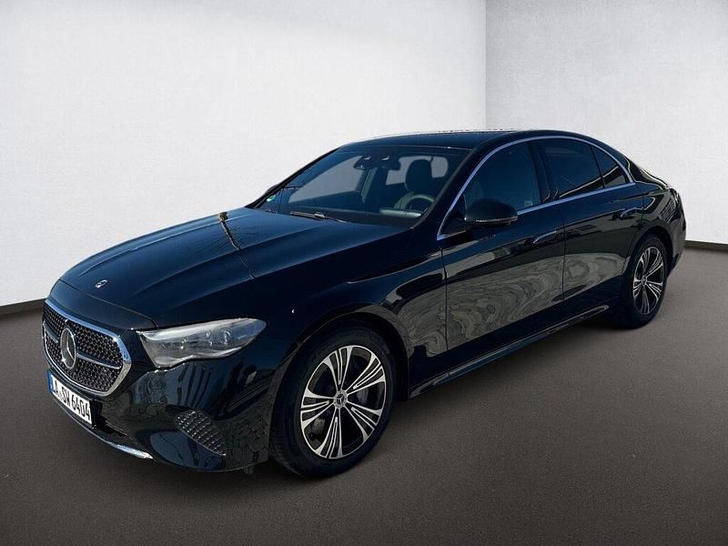 Gebraucht Mercedes E450 Avantgarde 367 PS (269 kW) 2026 Metalliclack obsidianschwarz Limousine