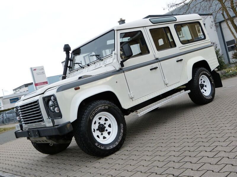 Gebraucht Land Rover Defender 122 PS (89 kW) 2006 Weiß SUV