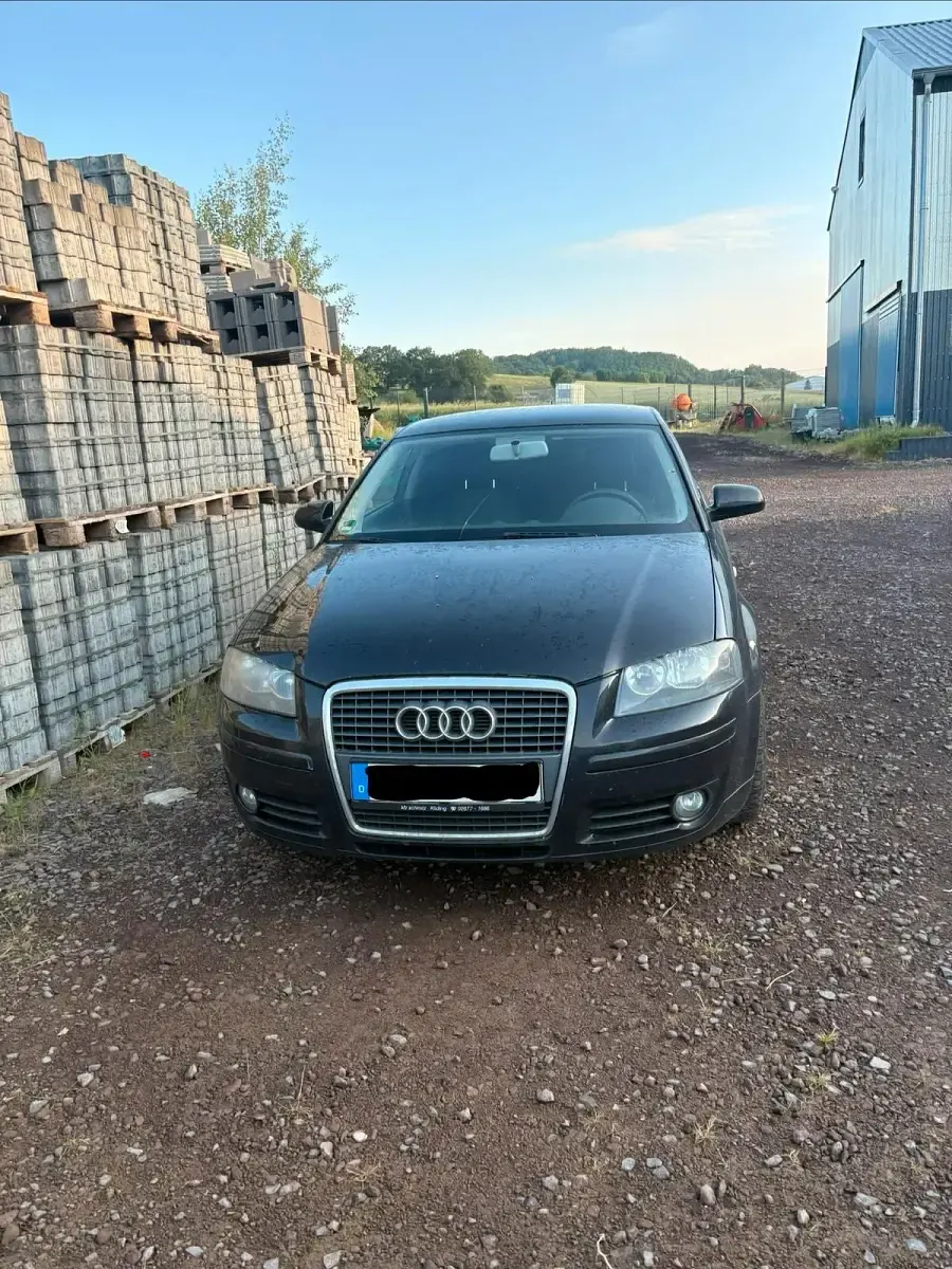 Gebraucht Audi A3 105 PS (77 kW) 2008 Schwarz Kleinwagen