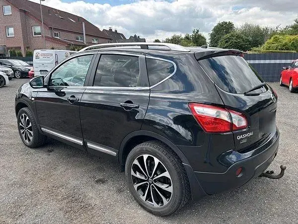 Gebraucht Nissan Qashqai I-Way 141 PS (103 kW) 2011 Schwarz SUV