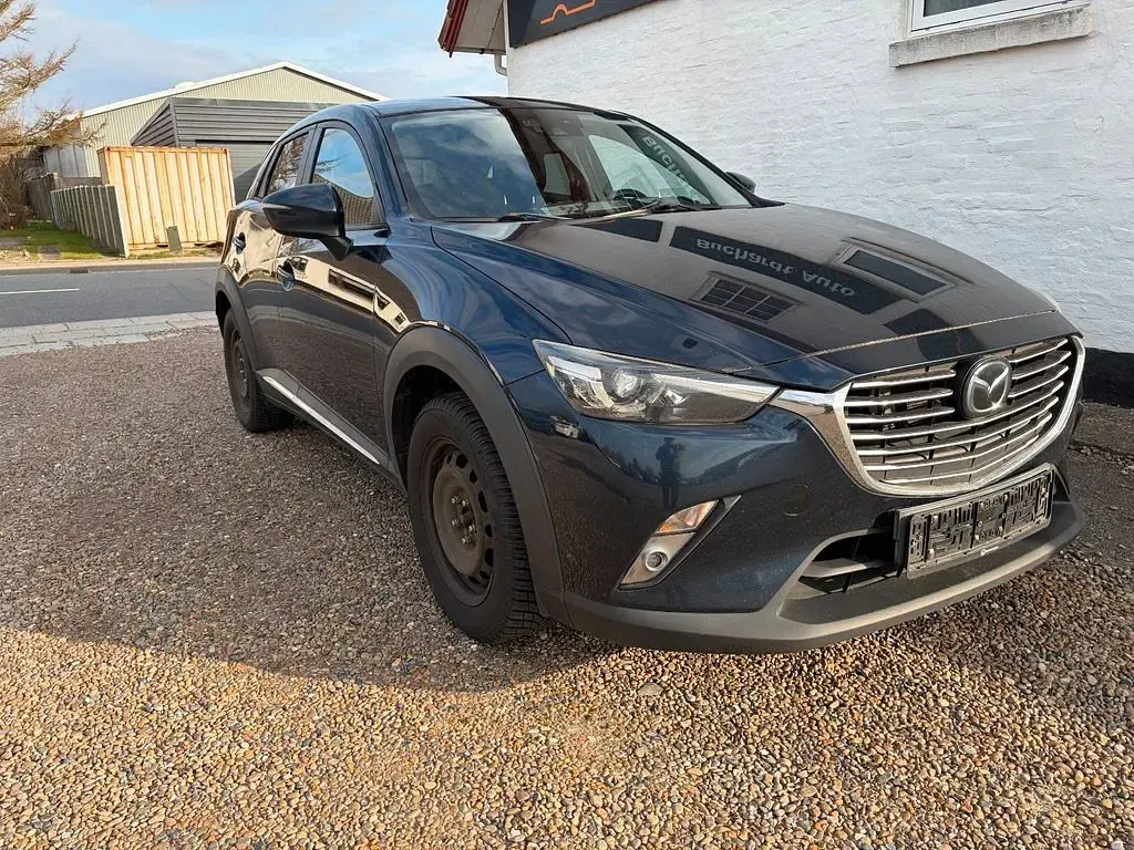 Używany Mazda CX-3 Optimum 120 KM (88 kW) 2016 Niebieski SUV
