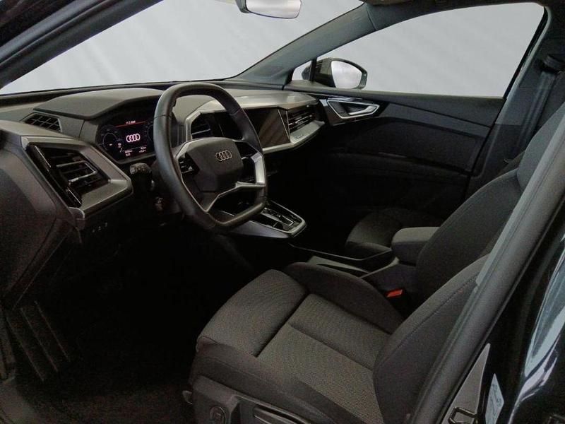 Gebraucht Audi e-tron S-Line 210 kW (286 PS) 2024 Mythosschwarz (metallic) SUV