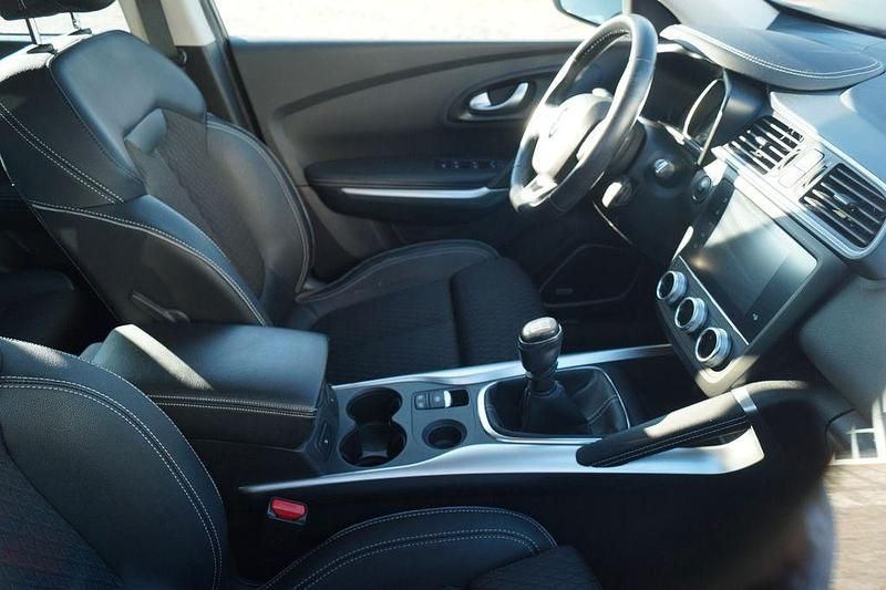 Gebraucht Renault Kadjar Bose Edition 140 PS (102 kW) 2019 Grau SUV