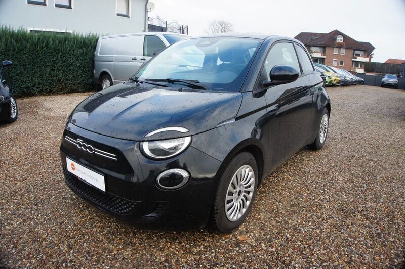 Schwarz Gebraucht 2022 Fiat 500e Action Kleinwagen | 12.499 € (Guter Preis) - Bild 1/4