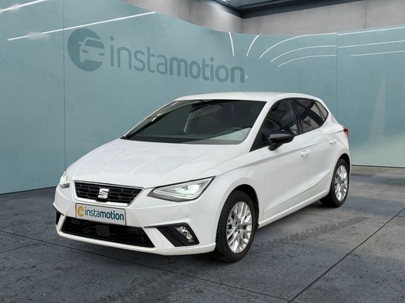 Weiß Gebraucht 2024 Seat Ibiza FR Limousine | 21.299 € (Etwas zu teuer) - Bild 1/3