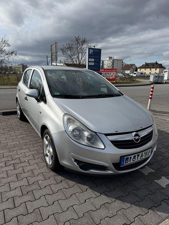 Gebraucht Opel Corsa Edition 75 PS (55 kW) 2009 Silber Kleinwagen