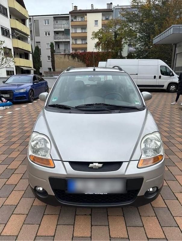 Gebraucht Chevrolet Matiz 52 PS (38 kW) 2009 Silber Kleinwagen