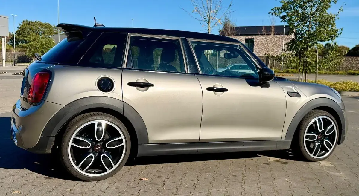 Gebraucht Mini Cooper S 192 PS (141 kW) 2016 Silber Kleinwagen