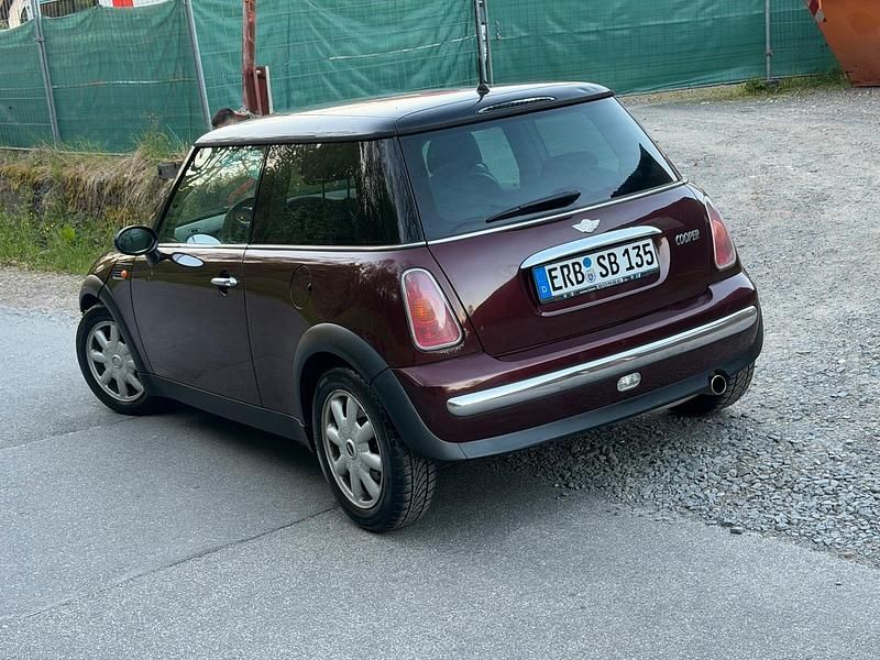Second-hand Mini ONE 2003 Hatchback