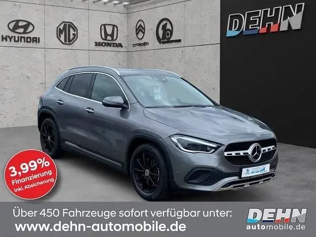 Grau Gebraucht 2021 Mercedes GLA250 Progressive SUV | 35.950 € (Guter Preis) - Bild 1/4