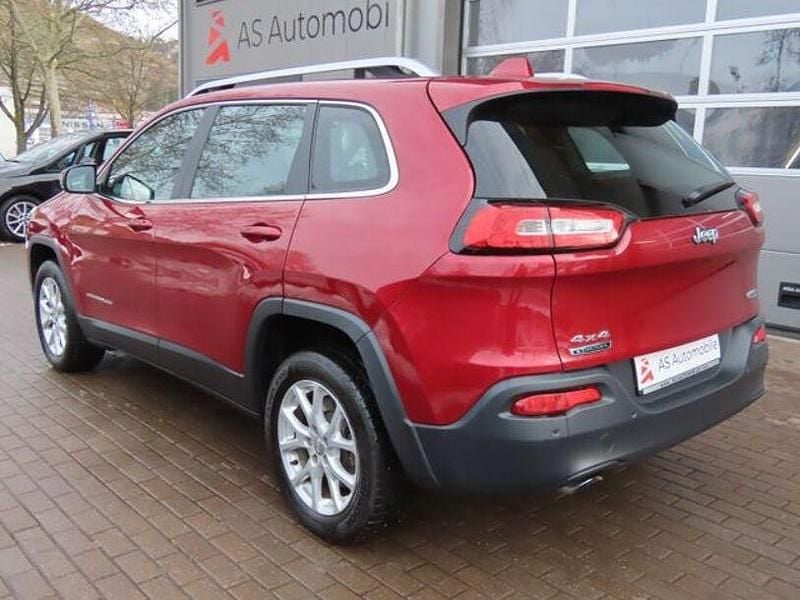 Gebraucht Jeep Cherokee Longitude 140 PS (102 kW) 2014 Deep cherry red crystal pearl SUV