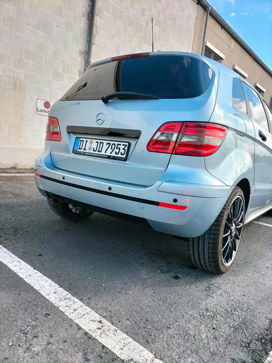 Gebraucht Mercedes B150 95 PS (69 kW) 2007 Blau Van / Kleinbus