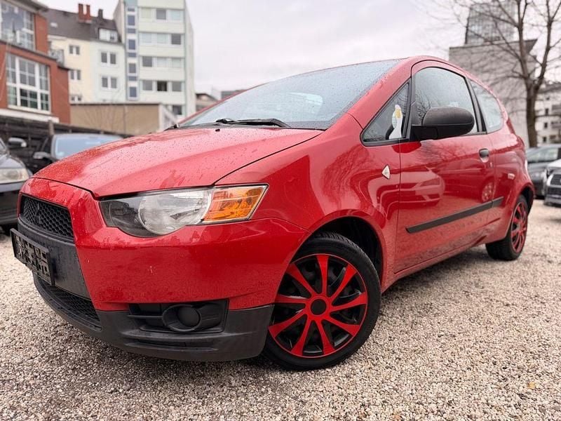 Gebraucht Mitsubishi Colt Inform 75 PS (55 kW) 2009 Rot Kleinwagen
