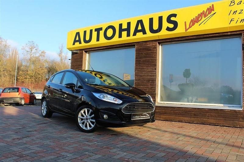 Schwarz Gebraucht 2016 Ford Fiesta Kleinwagen | 6.600 € (Guter Preis) - Bild 1/4