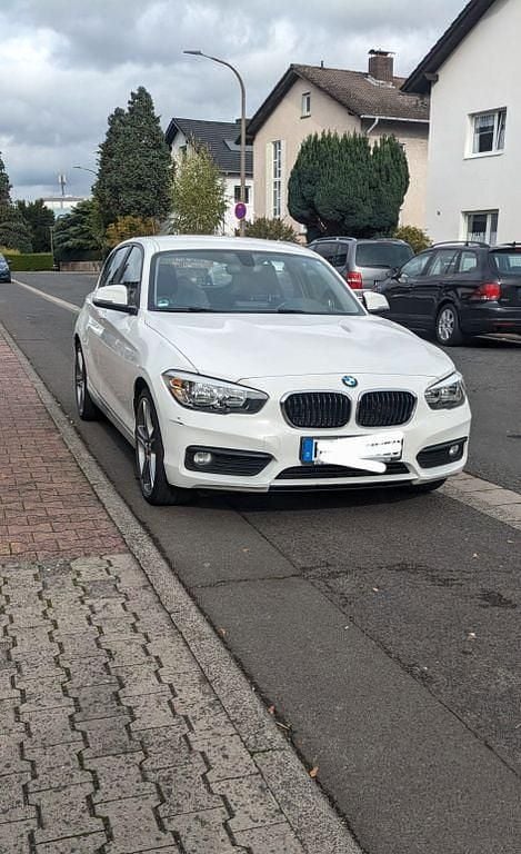Weiß Gebraucht 2015 BMW 116 Kleinwagen | 7.400 € (Superpreis) - Bild 1/3