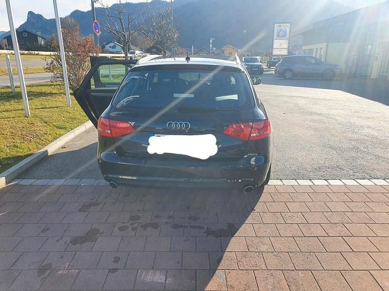 Gebraucht Audi A4 204 PS (150 kW) 2013 Schwarz Kombi