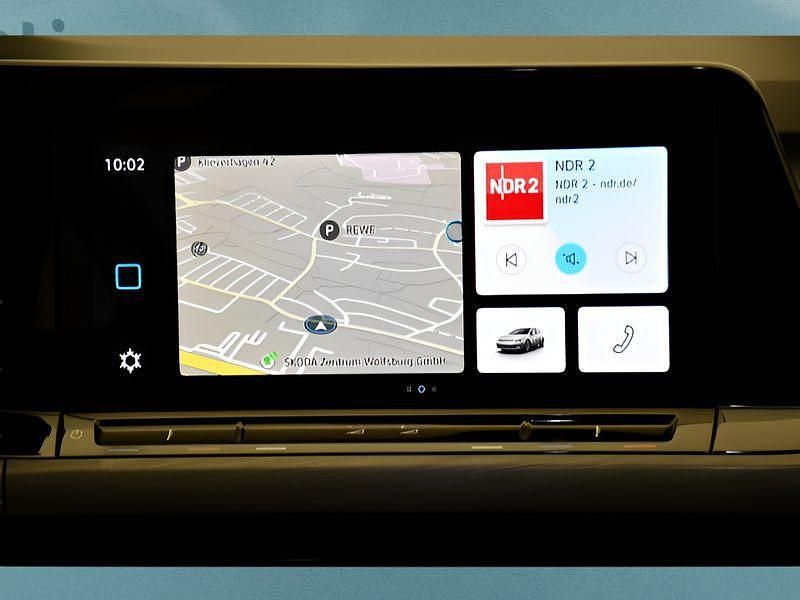 Gebraucht VW Golf VIII 150 PS (110 kW) 2022 Silber Kleinwagen