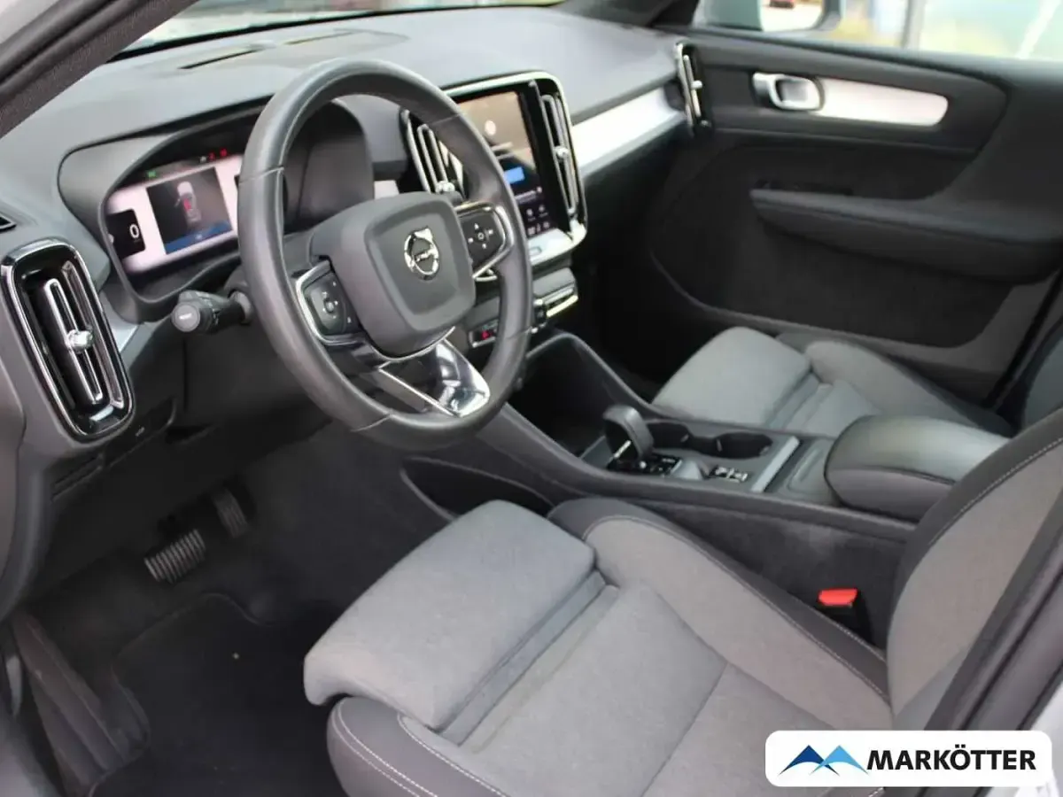 Gebraucht Volvo XC40 120 PS (88 kW) 2023 SUV