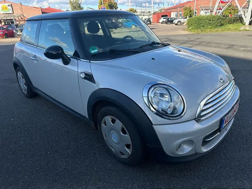 Gebraucht Mini Cooper 122 PS (89 kW) 2011 Silber Kleinwagen