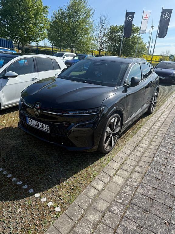 Schwarz Gebraucht 2022 Renault Mégane Komfort Limousine | 19.000 € (Guter Preis) - Bild 1/4