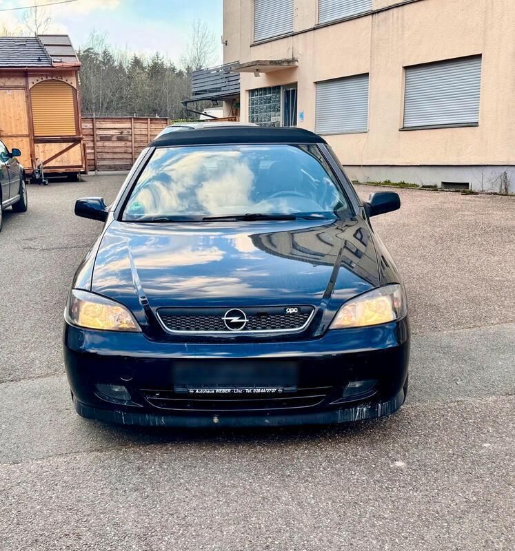 Schwarz Gebraucht 2003 Opel Astra Cabriolet Cabrio | 2.000 € (Fairer Preis) - Bild 1/4
