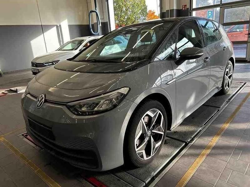 Gebraucht VW ID.3 Pure 110 kW (150 PS) 2021 Mondsteingrau Kleinwagen