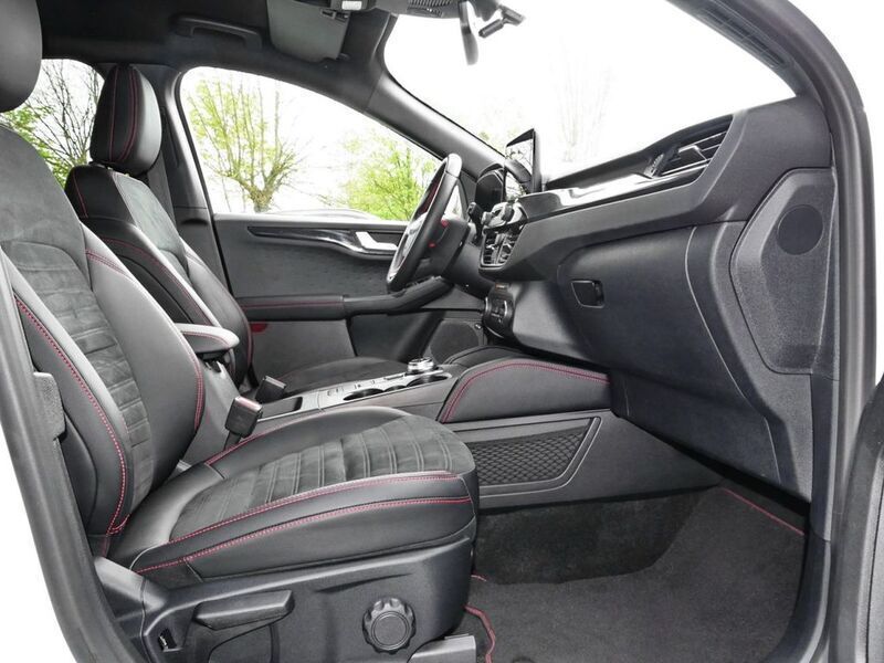 Gebraucht Ford Kuga ST-Line X 224 PS (164 kW) 2020 Weiß SUV