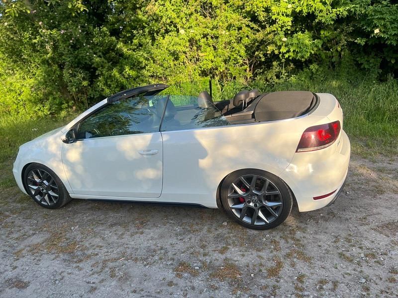 Gebraucht VW Golf Cabriolet GTI 211 PS (155 kW) 2015 Weiß Cabrio
