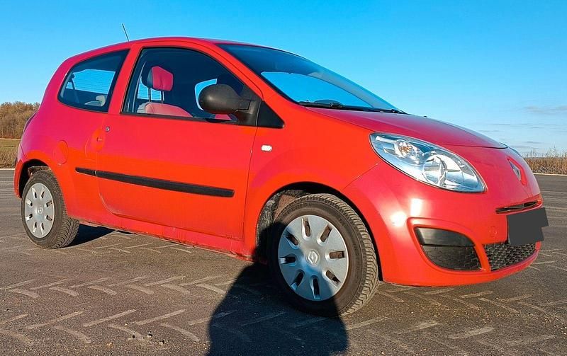 Rot Gebraucht 2009 Renault Twingo Elysee Kleinwagen | 2.850 € (Guter Preis) - Bild 1/4