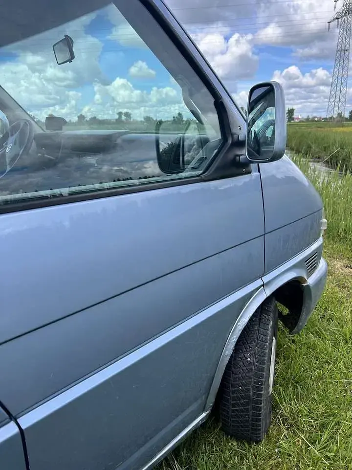 Gebraucht VW T4 103 PS (75 kW) 1999 Silber Van