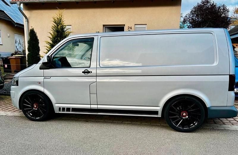 Gebraucht VW T5 140 PS (102 kW) 2010 Silber Van
