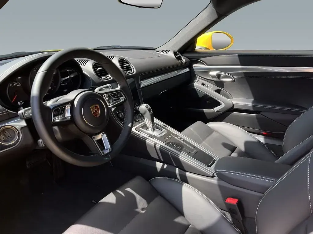 Gebraucht Porsche 718 Cayman Edition 299 PS (219 kW) 2024 Gelb Coupé