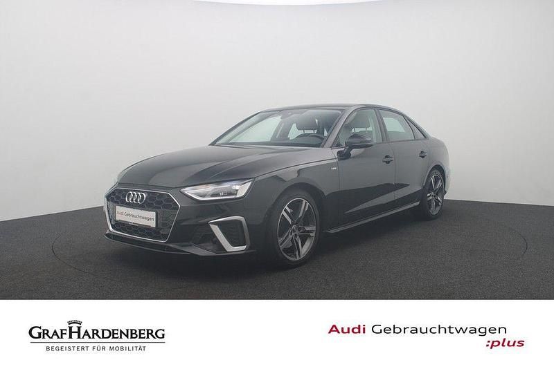 Mythosschwarz metallic Gebraucht 2022 Audi A4 S-Line Limousine | 25.880 € (Superpreis) - Bild 1/4