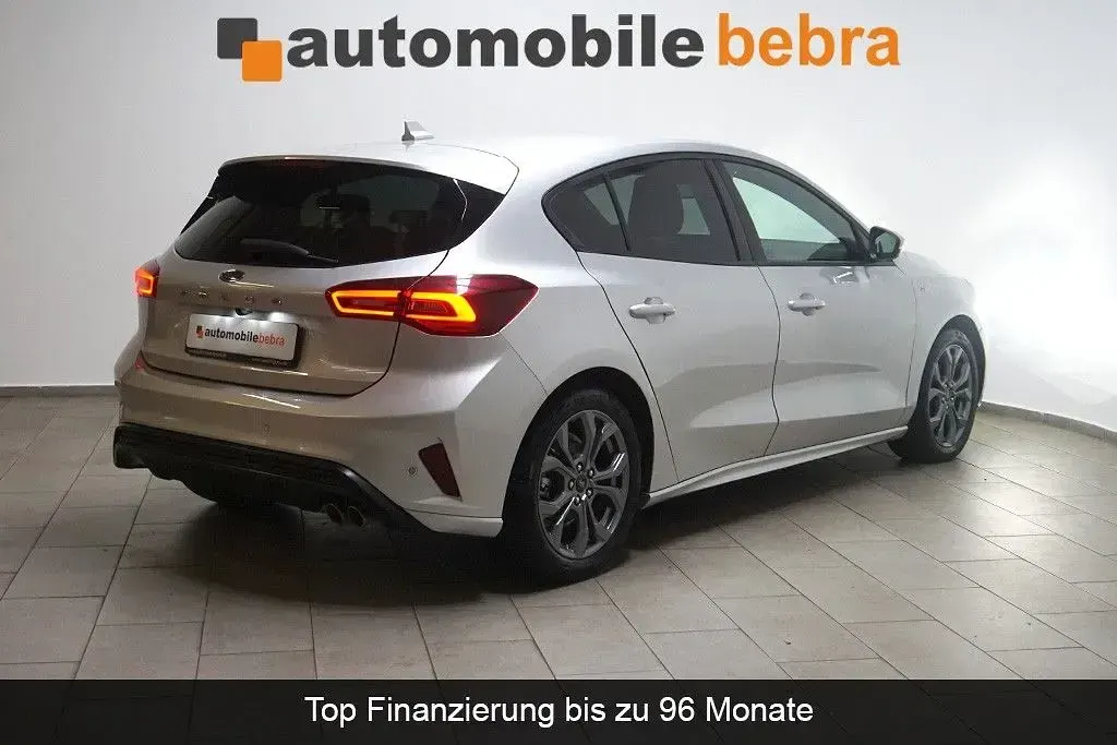 Gebraucht Ford Focus ST-Line 155 PS (114 kW) 2025 Silber Limousine