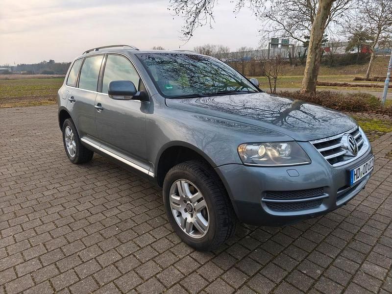 Gebraucht VW Touareg 224 PS (164 kW) 2006 Grau SUV