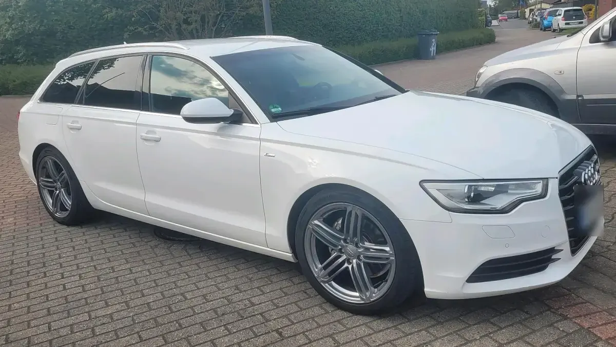 Gebraucht Audi A6 185 PS (136 kW) 2012 Weiß Kombi