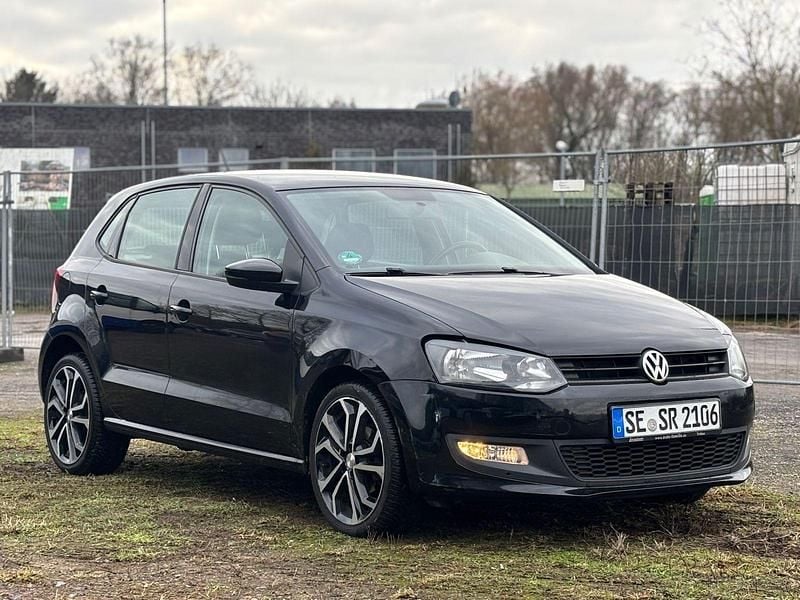 Schwarz Gebraucht 2013 VW Polo Trendline Kleinwagen | 3.390 € (Superpreis) - Bild 1/4